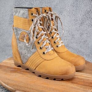 Sorel Ankle Boots Womens 9 Brown Lexie Round Toe Laced Up Wedge Heel Leather